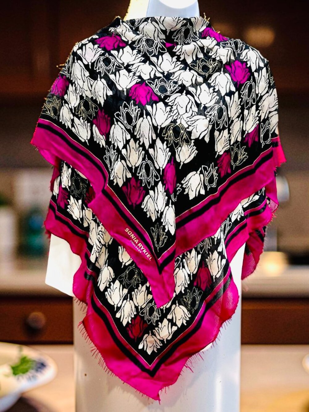Sonia Rykiel Foulards 100% Silk Scarf Ex-Large 42"  Pink Silver Black Floral(24